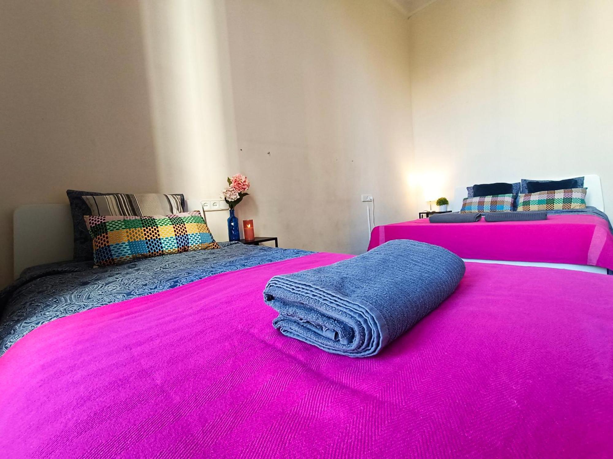 By Urquinaona Rooms Barcelona Kültér fotó