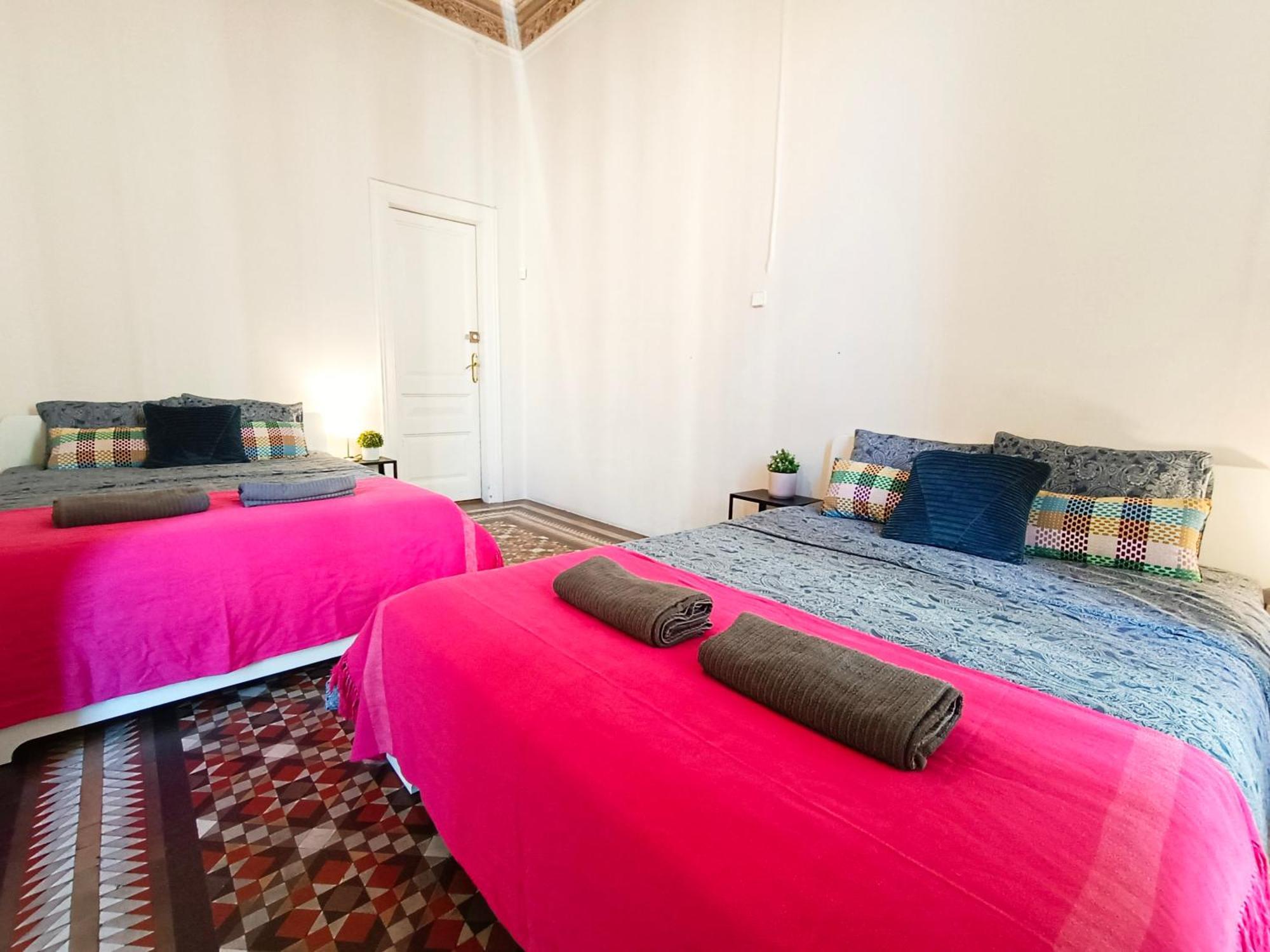 By Urquinaona Rooms Barcelona Kültér fotó
